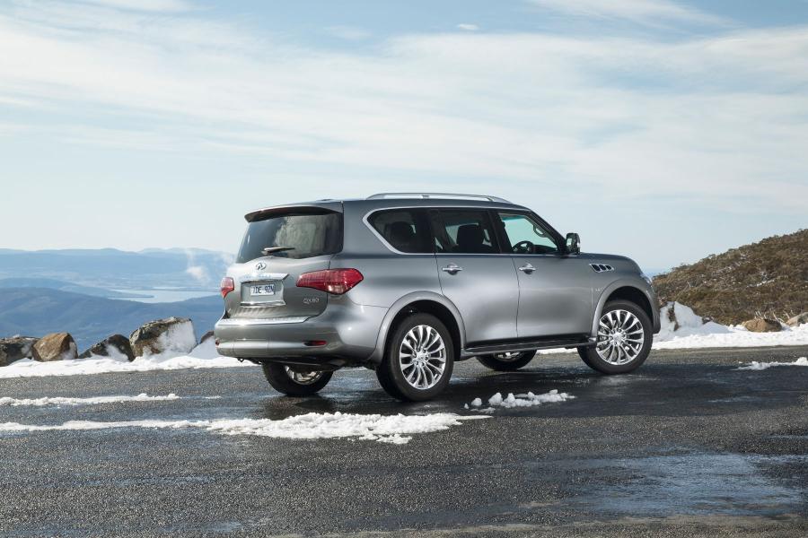  Infiniti QX80 5.6 2015 года  (AU) (фото 4 из 30)